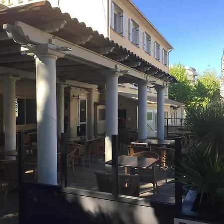 Hotel L'oasis