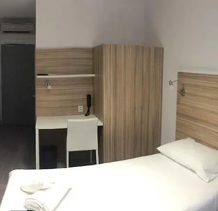 Hotel L'oasis 3*