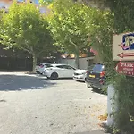 L'oasis فندق