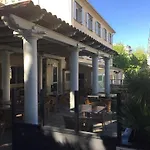 فندق L'oasis