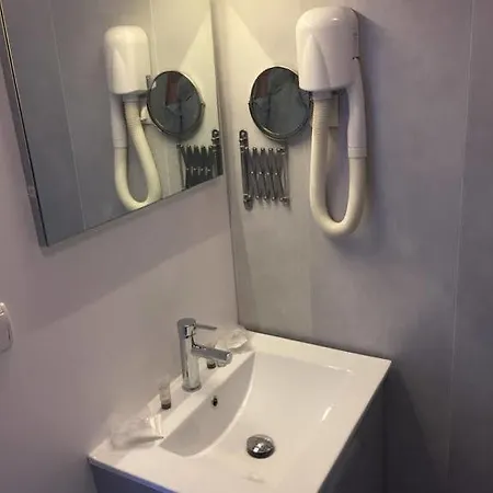 Hotel L'oasis Fréjus